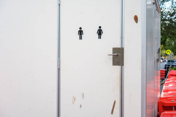 Best Portable bathroom rental  in Hudson, IA